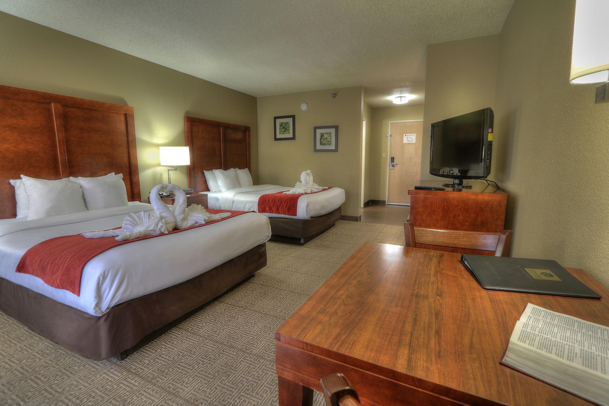 Comfort Inn & Suites At Dollywood Lane Pigeon Forge Bagian luar foto
