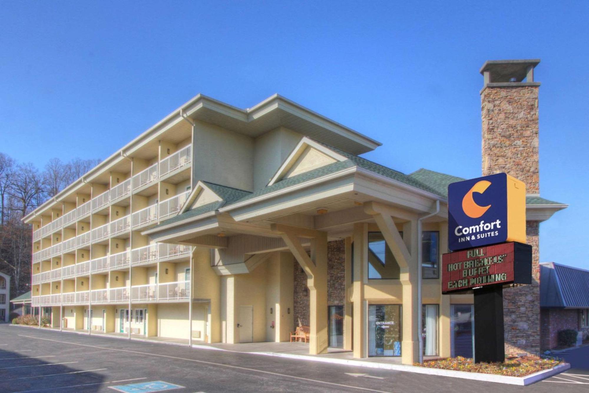 Comfort Inn & Suites At Dollywood Lane Pigeon Forge Bagian luar foto