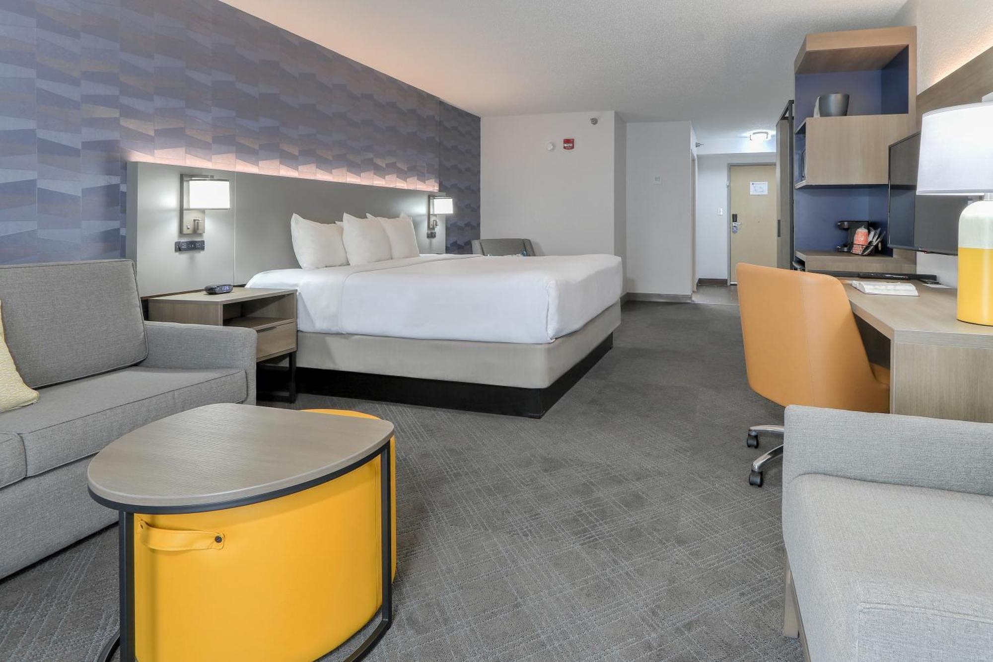 Comfort Inn & Suites At Dollywood Lane Pigeon Forge Bagian luar foto