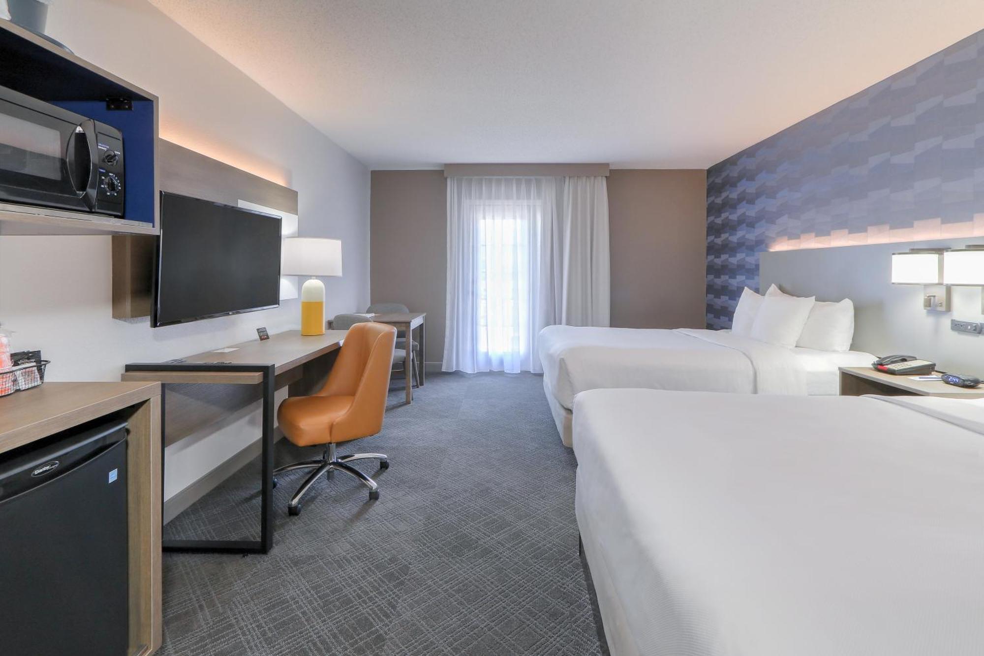 Comfort Inn & Suites At Dollywood Lane Pigeon Forge Bagian luar foto