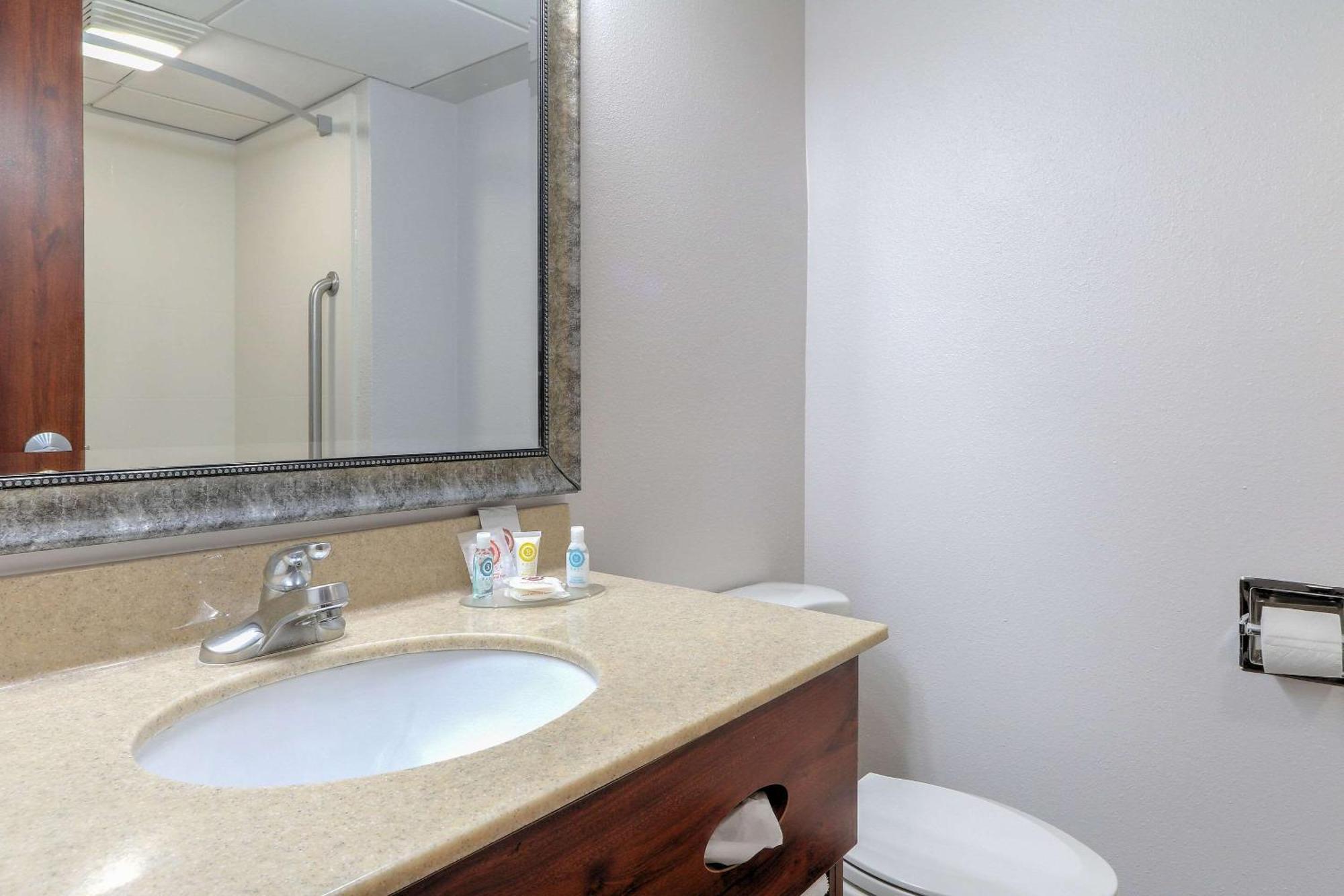 Comfort Inn & Suites At Dollywood Lane Pigeon Forge Bagian luar foto