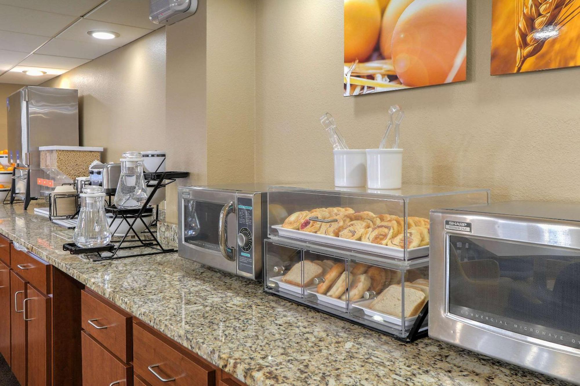 Comfort Inn & Suites At Dollywood Lane Pigeon Forge Bagian luar foto